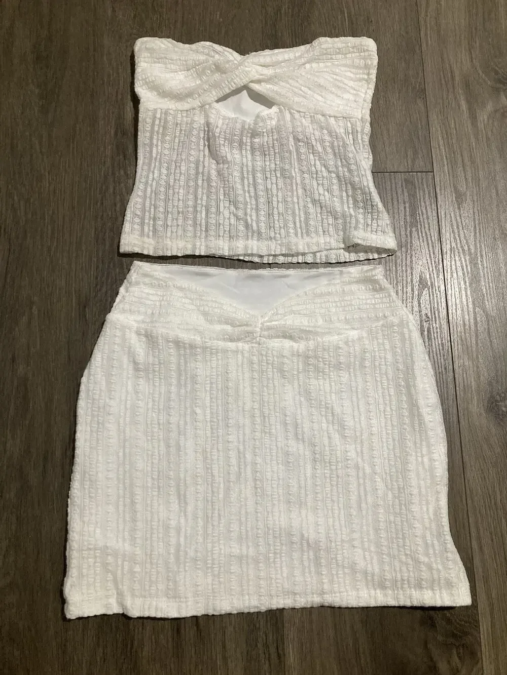 Outcast Exclusive 2 Set Skirt And Tube Twist Top Boho White Beachy Size Small